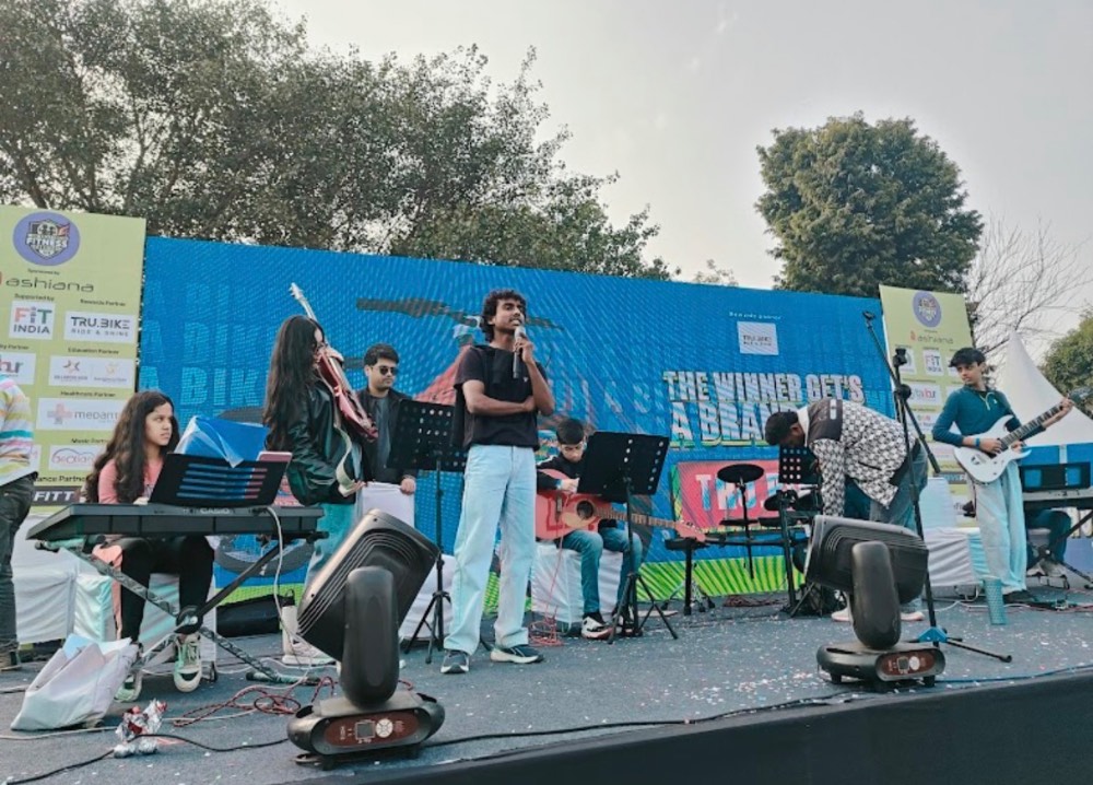 Live band stage production